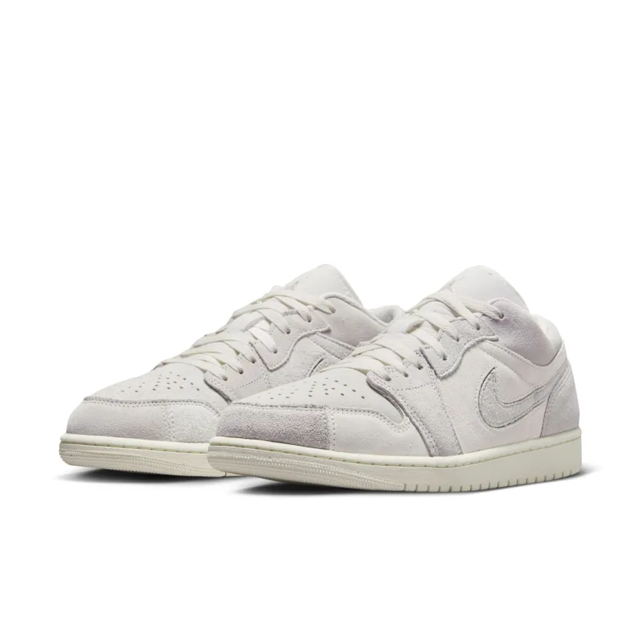 Air Jordan 1 Low SE Craft ‘Pale Ivory’
