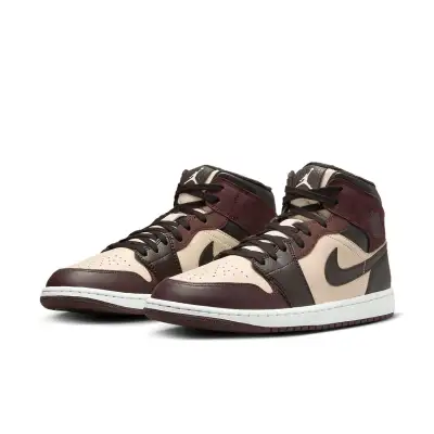 Air Jordan 1 Mid SE ‘Paris YMCA’