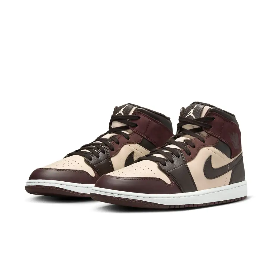 Air Jordan 1 Mid SE ‘Paris YMCA’