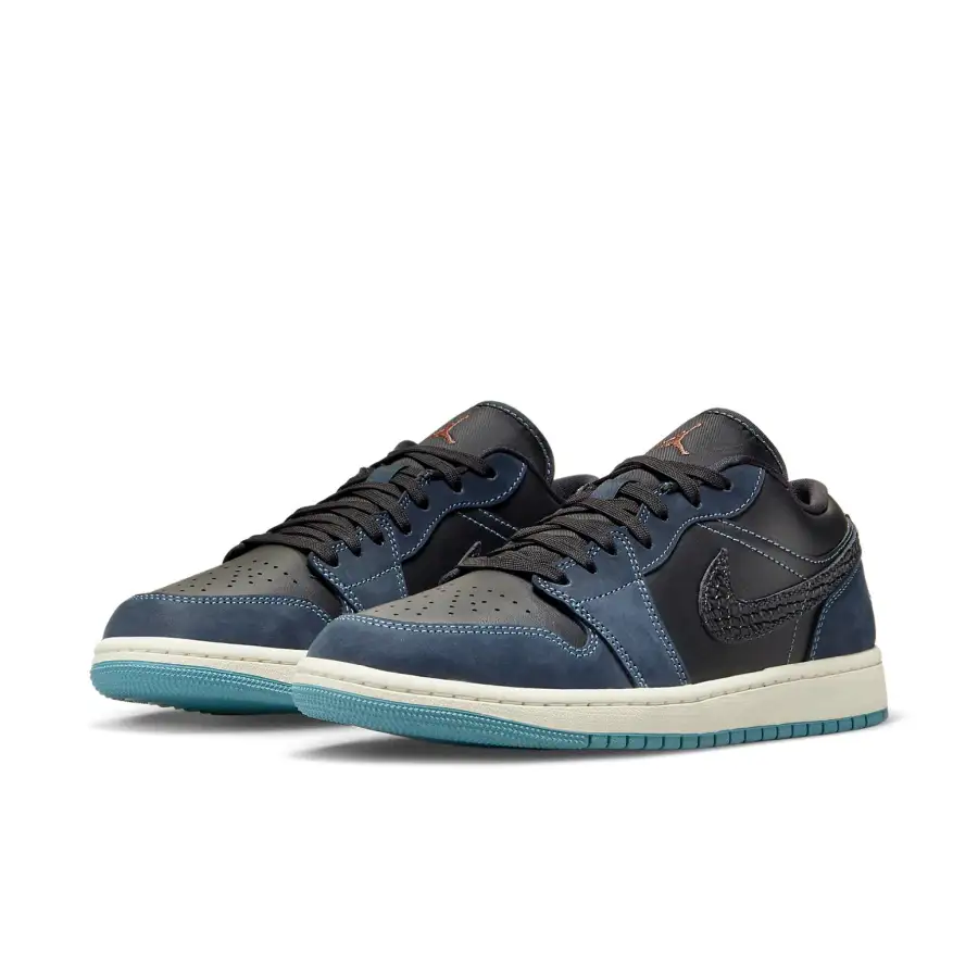 Air Jordan 1 Low ‘Midnight Navy’