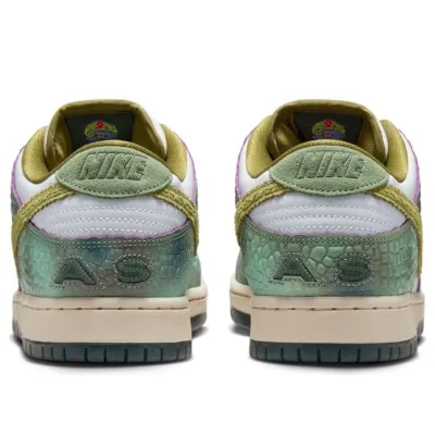 Nike x Alexis Sablone SB Dunk Low ‘Chameleon’