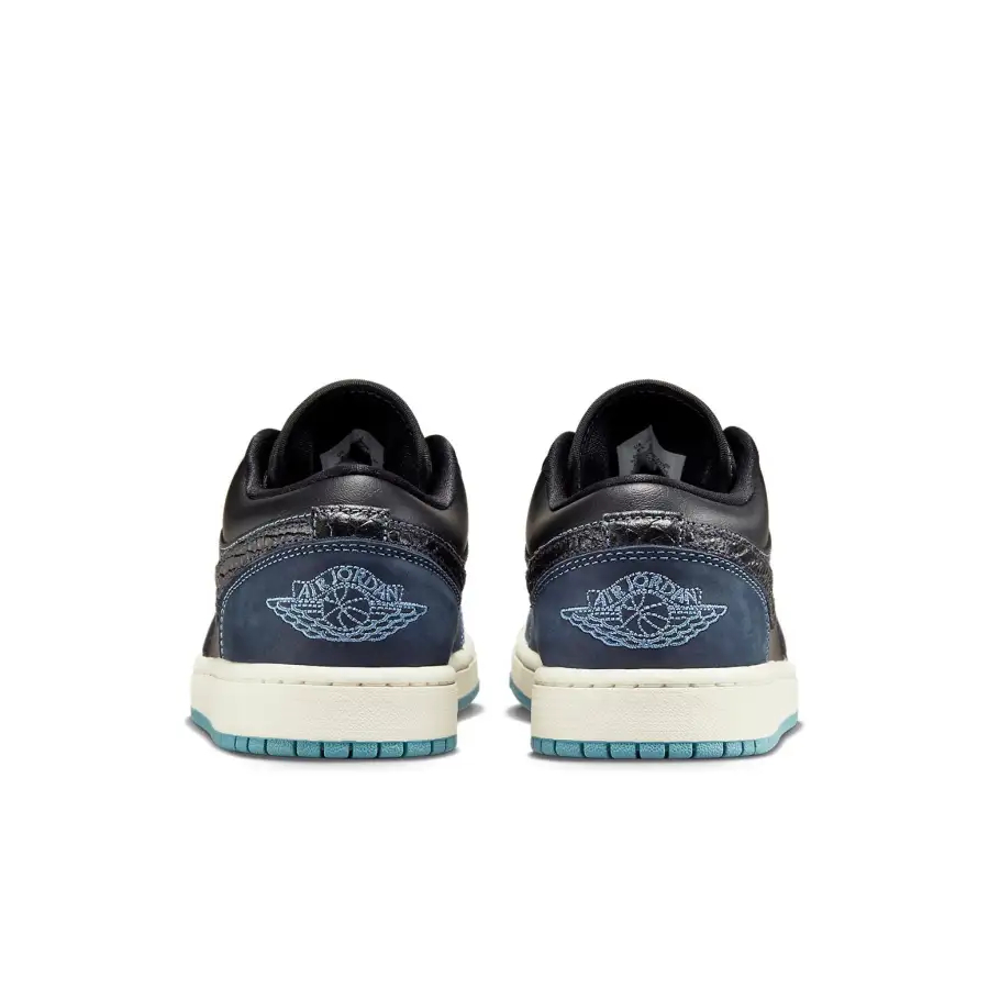 Air Jordan 1 Low ‘Midnight Navy’