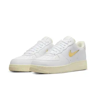Nike Air Force 1 ’07 LX ‘Pale Vanilla’