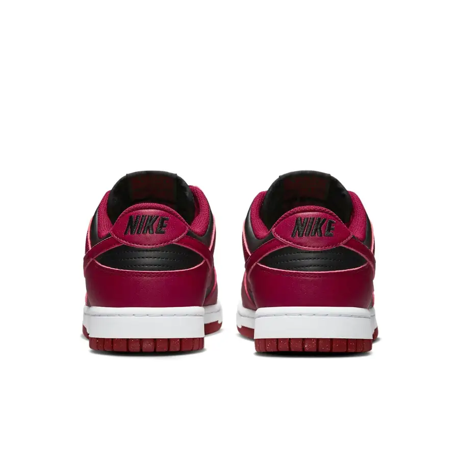 Nike Dunk Low Next Nature ‘Team Red Black’