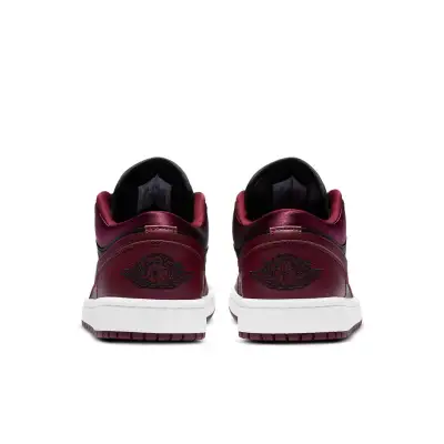 Air Jordan 1 Low SE ‘Dark Beetroot’