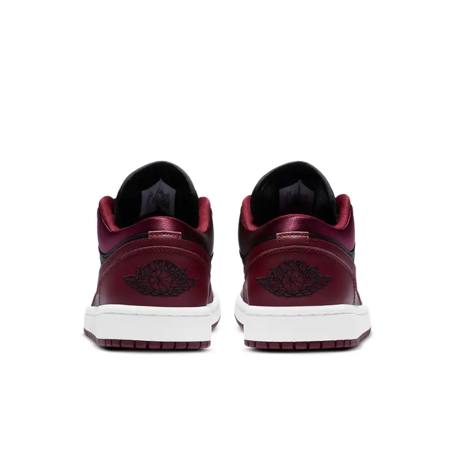 Air Jordan 1 Low SE ‘Dark Beetroot’