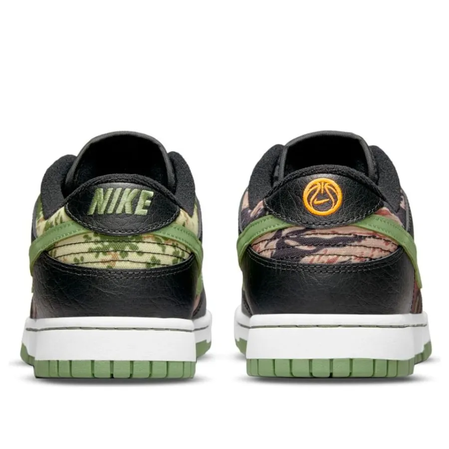 Nike Dunk Low SE ‘Black Multi-Camo’