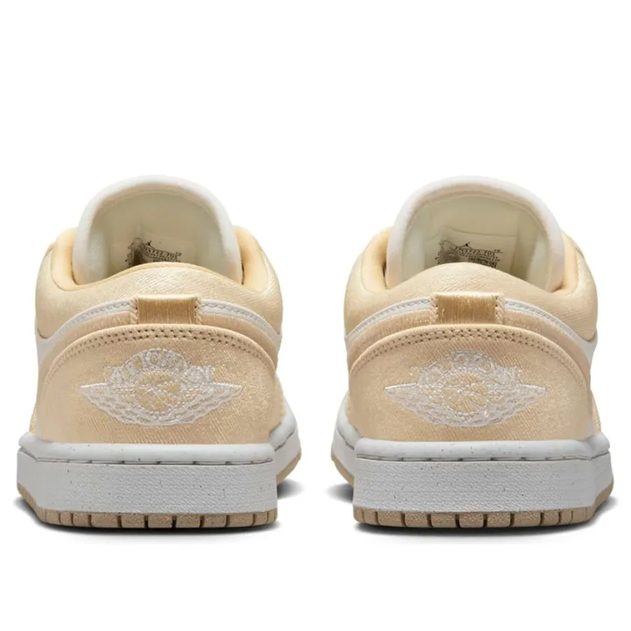 Air Jordan 1 Low SE ‘Canvas – Team Gold’
