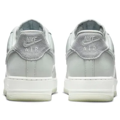 Nike Air Force 1 ’07 LV8 ‘Light Silver Pumice’