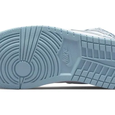 Air Jordan 1 Retro High OG ‘Denim’