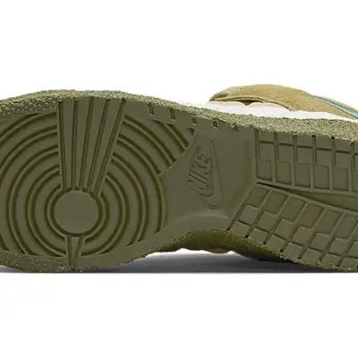 Nike x Cactus Plant Flea Market Dunk Low SP ‘Tan Mossy Green’