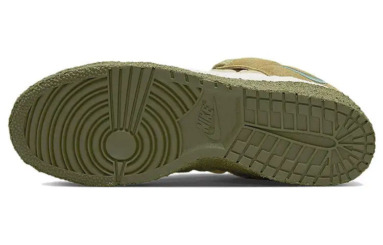 Nike x Cactus Plant Flea Market Dunk Low SP ‘Tan Mossy Green’