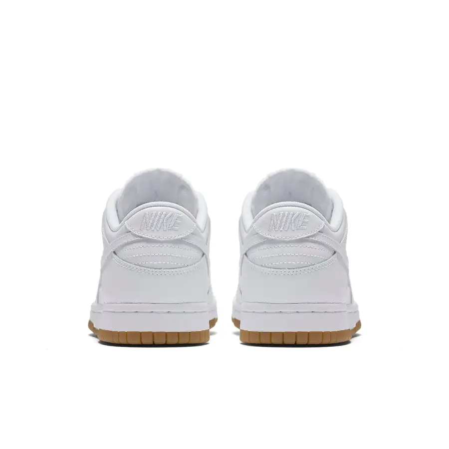 Nike Dunk Low ‘White Gum’
