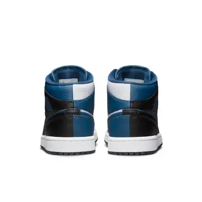 Air Jordan 1 Mid SE ‘Split – French Blue’