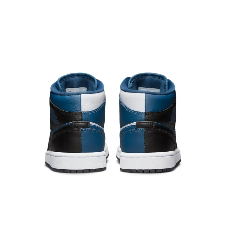 Air Jordan 1 Mid SE ‘Split – French Blue’