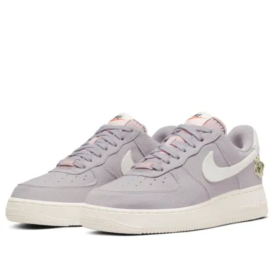 Nike Air Force 1 ’07 SE ‘Air Sprung’