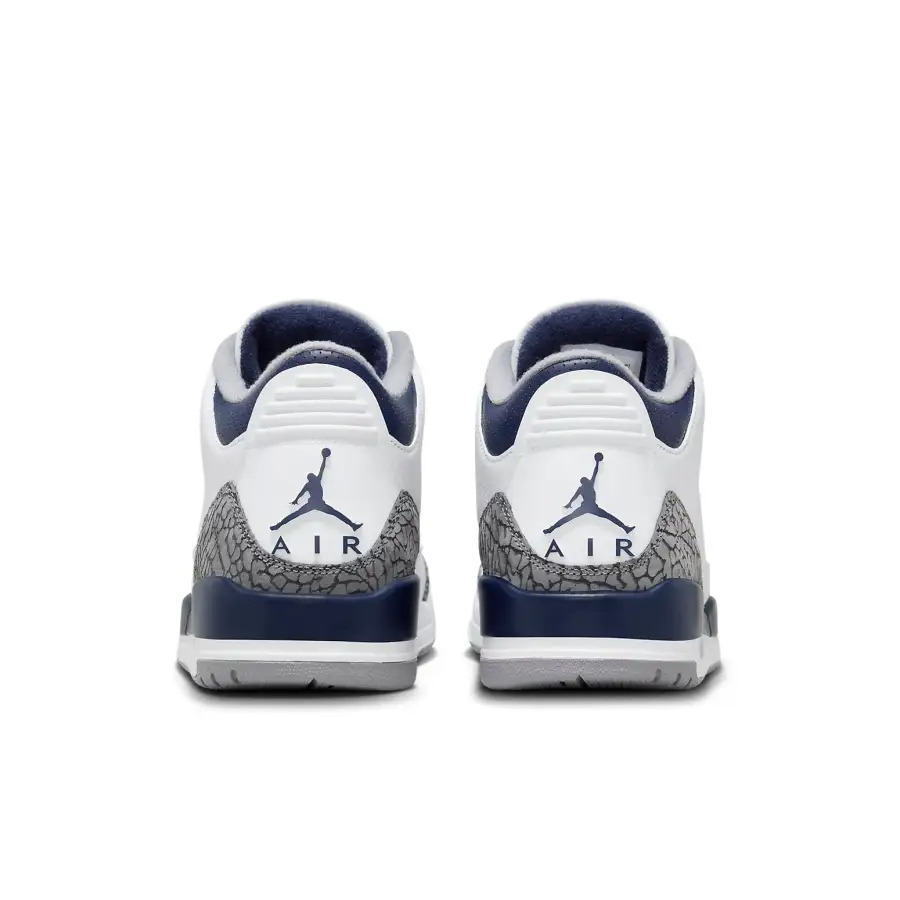 Air Jordan 3 Retro ‘Midnight Navy’