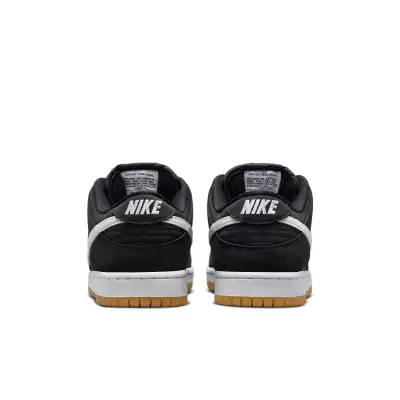 Nike SB Dunk Low ‘Black Gum’