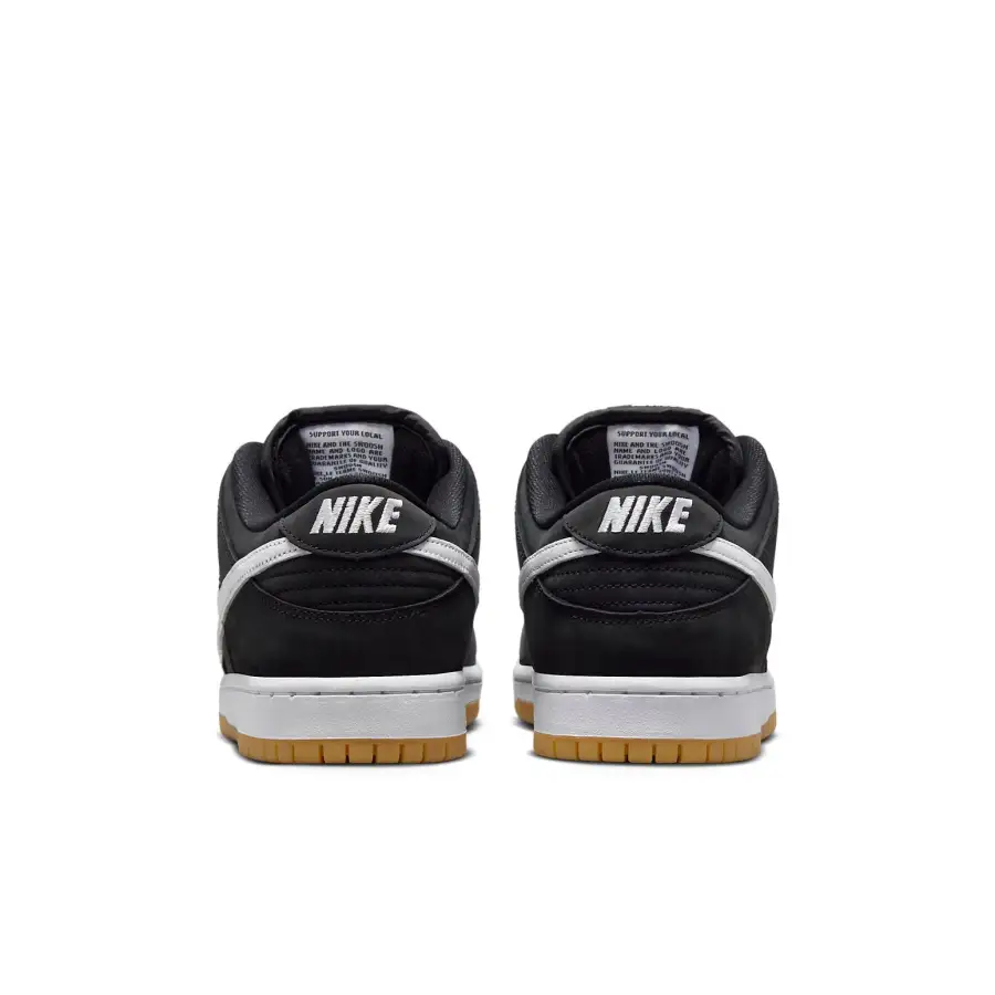 Nike SB Dunk Low ‘Black Gum’