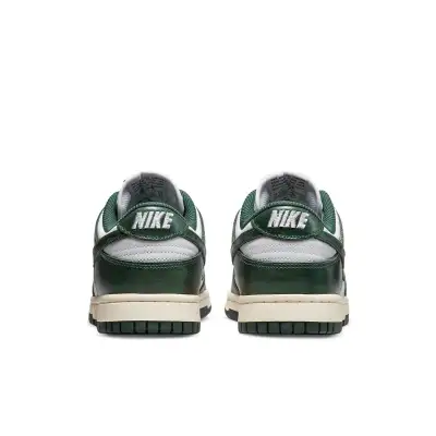 Nike Dunk Low ‘Vintage Green’