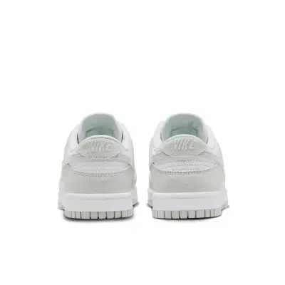 Nike Dunk Low ‘Light Silver Corduroy’