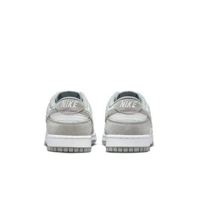 Nike Dunk Low SE ‘Light Pumice’
