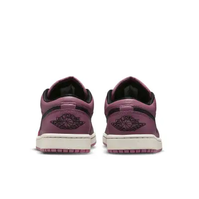 Air Jordan 1 Low SE ‘Light Mulberry’