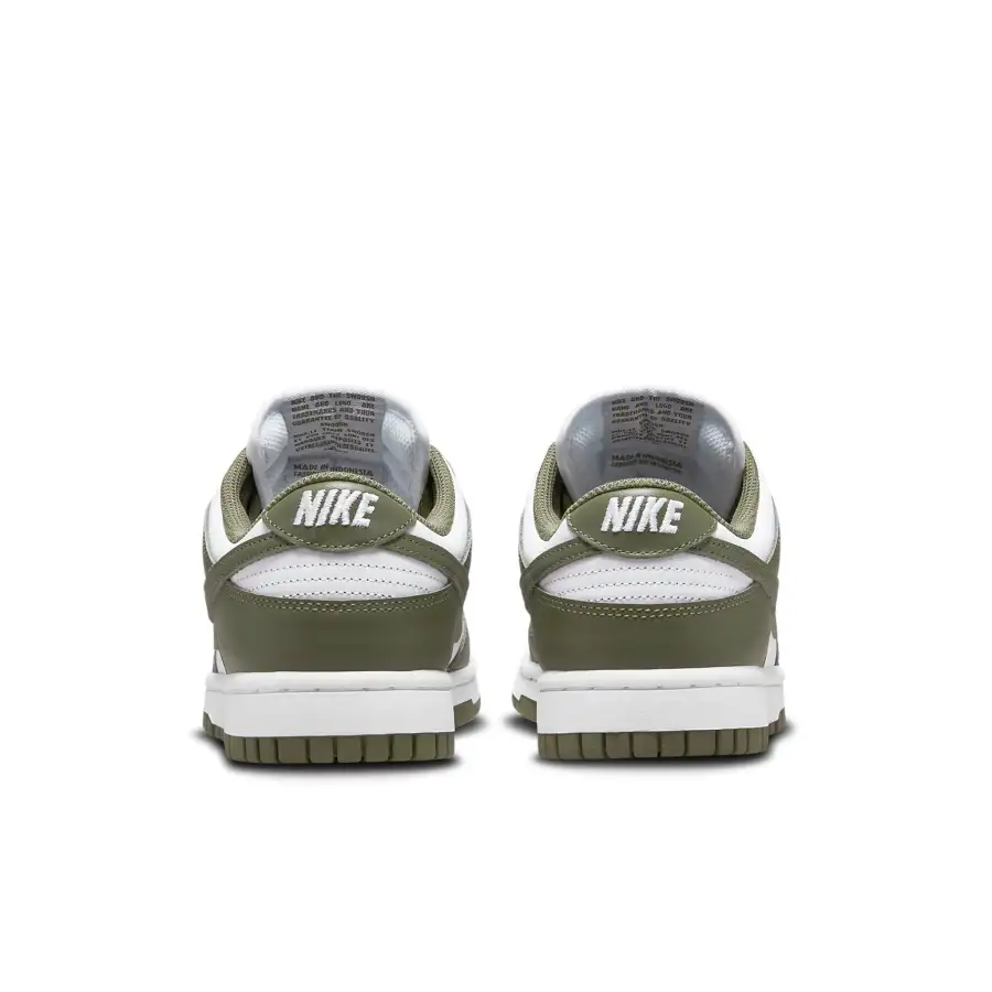Nike Dunk Low ‘Medium Olive’