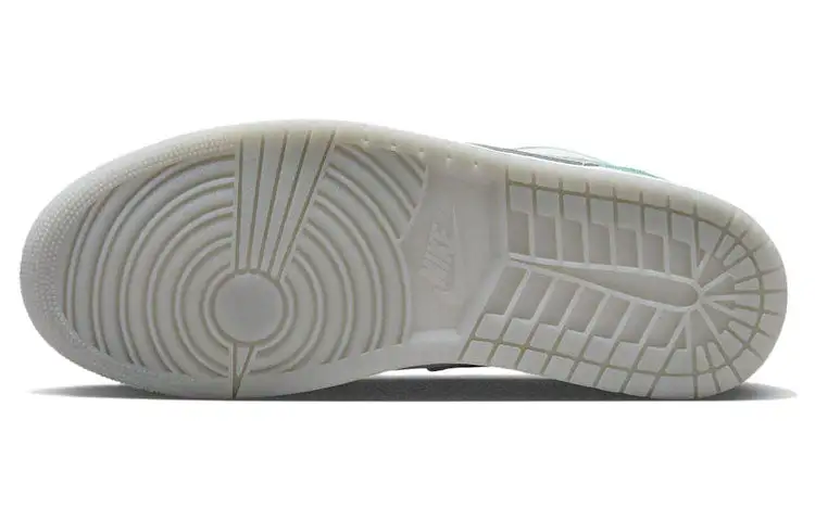 Air Jordan 1 Low ‘New Emerald’