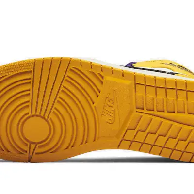 Air Jordan 1 Mid ‘Lakers Gold’