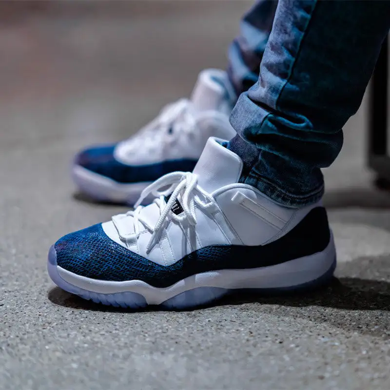Air Jordan 11 Retro Low ‘Navy Snakeskin’
