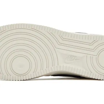 Nike Air Force 1 ’07 Quilted Swoosh ‘Beige Black’