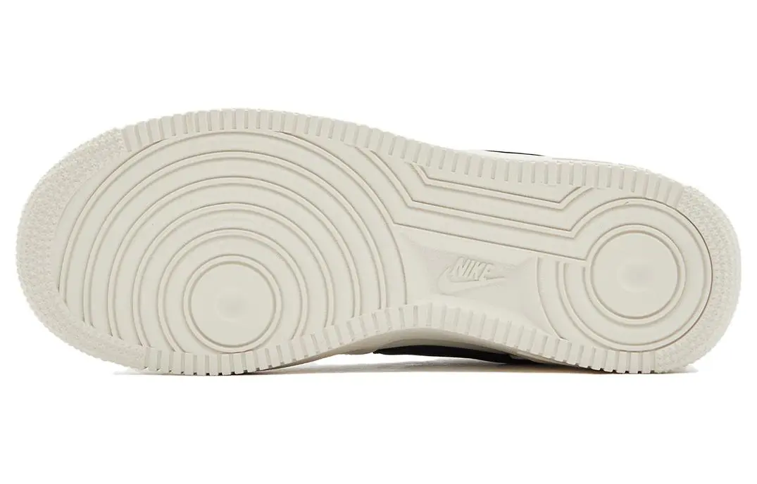 Nike Air Force 1 ’07 Quilted Swoosh ‘Beige Black’
