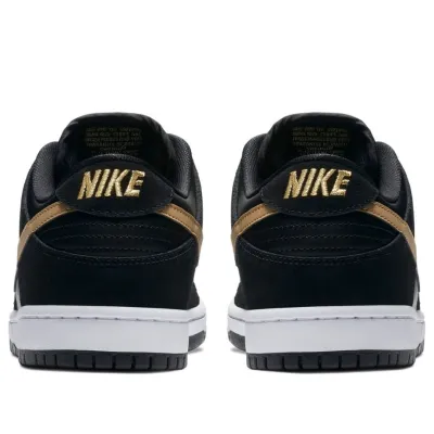 Nike SB Dunk Low Pro ‘Metallic Gold’