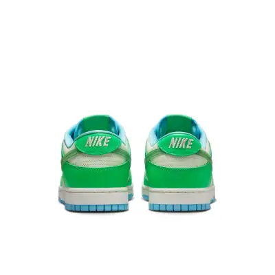 Nike Dunk Low ‘Green Shock’