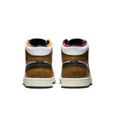 Air Jordan 1 Mid SE ‘Wear-Away – Taxi’