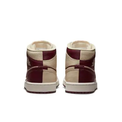 Air Jordan 1 Mid SE ‘Split – Beach Cherrywood’