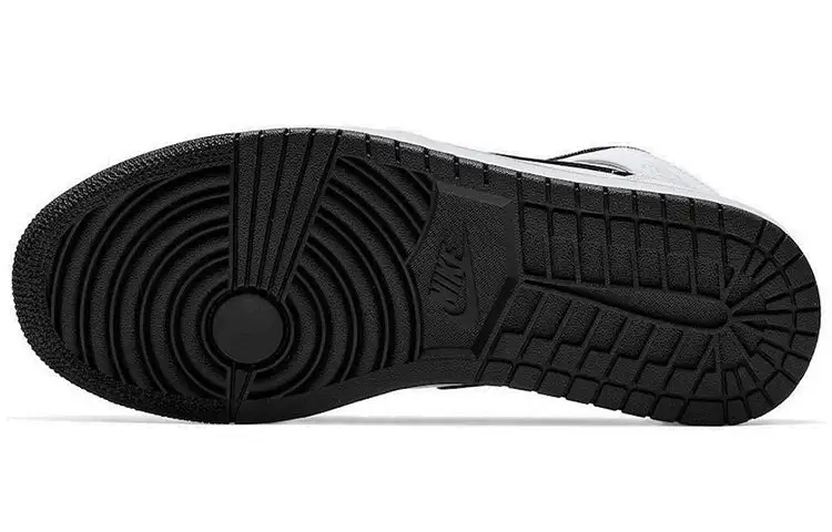 Air Jordan 1 Mid ‘Alternate Think 16’