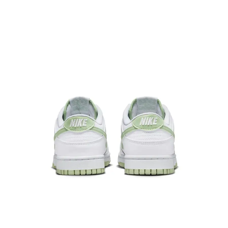 Nike Dunk Low ‘Honeydew’