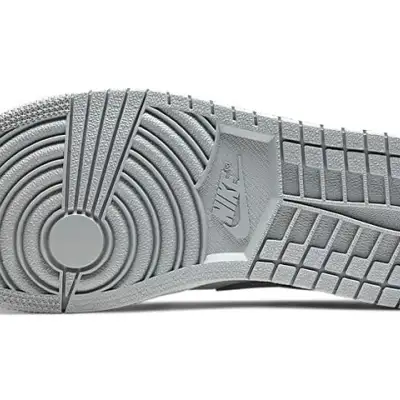 Air Jordan 1 Low ‘Smoke Grey’