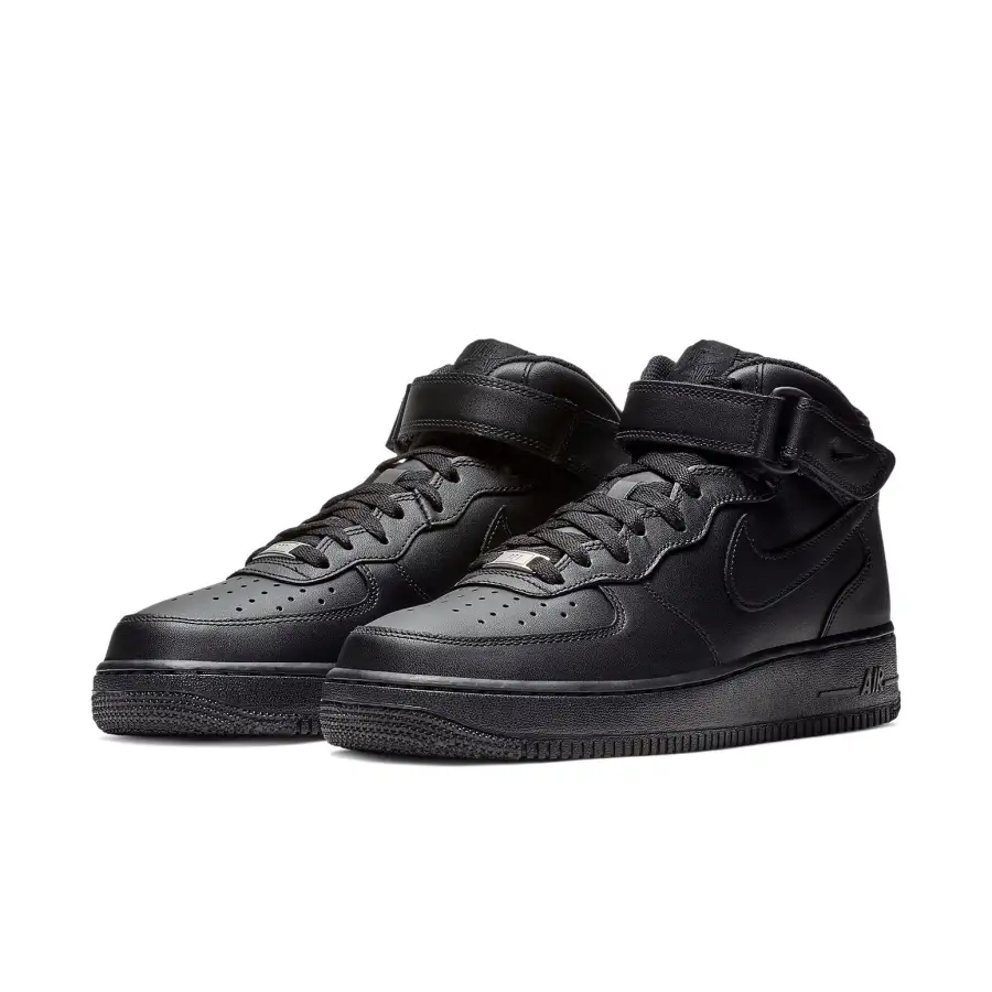 Nike Air Force 1 Mid ’07 ‘Triple Black’