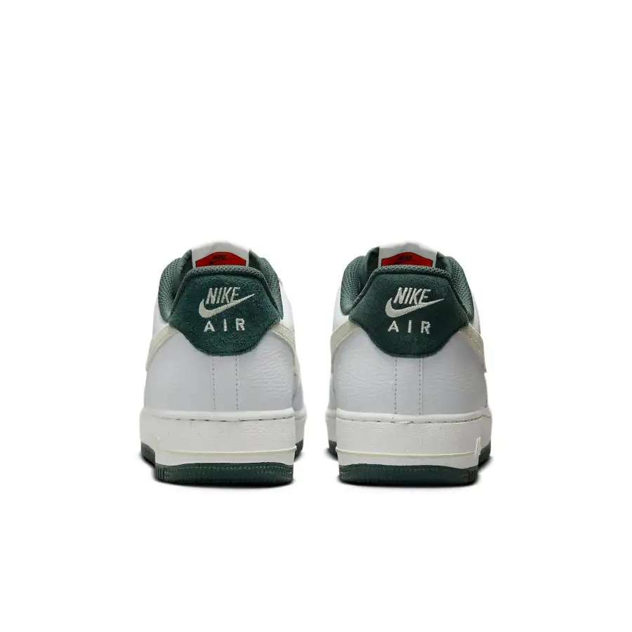Nike Air Force 1 ’07 LV8 ‘Vintage Green’