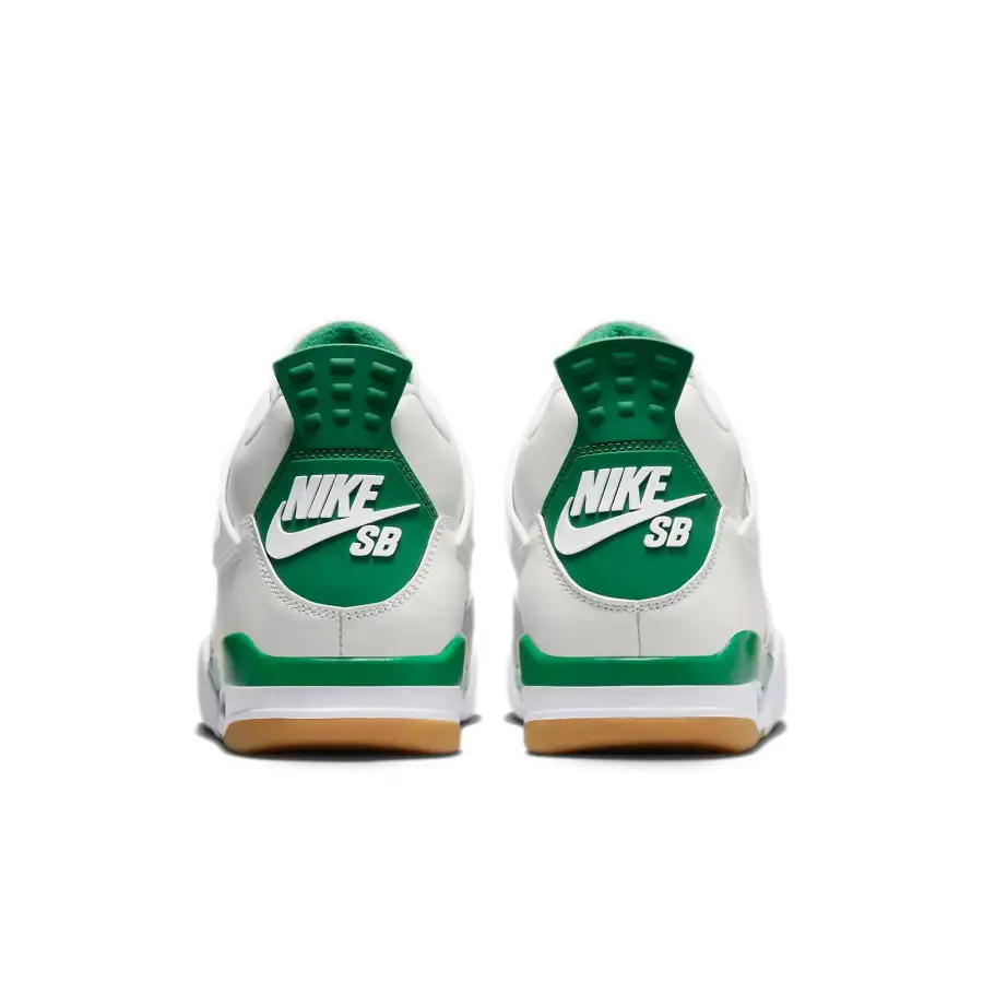 Air Jordan 4 Retro SB ‘Pine Green’