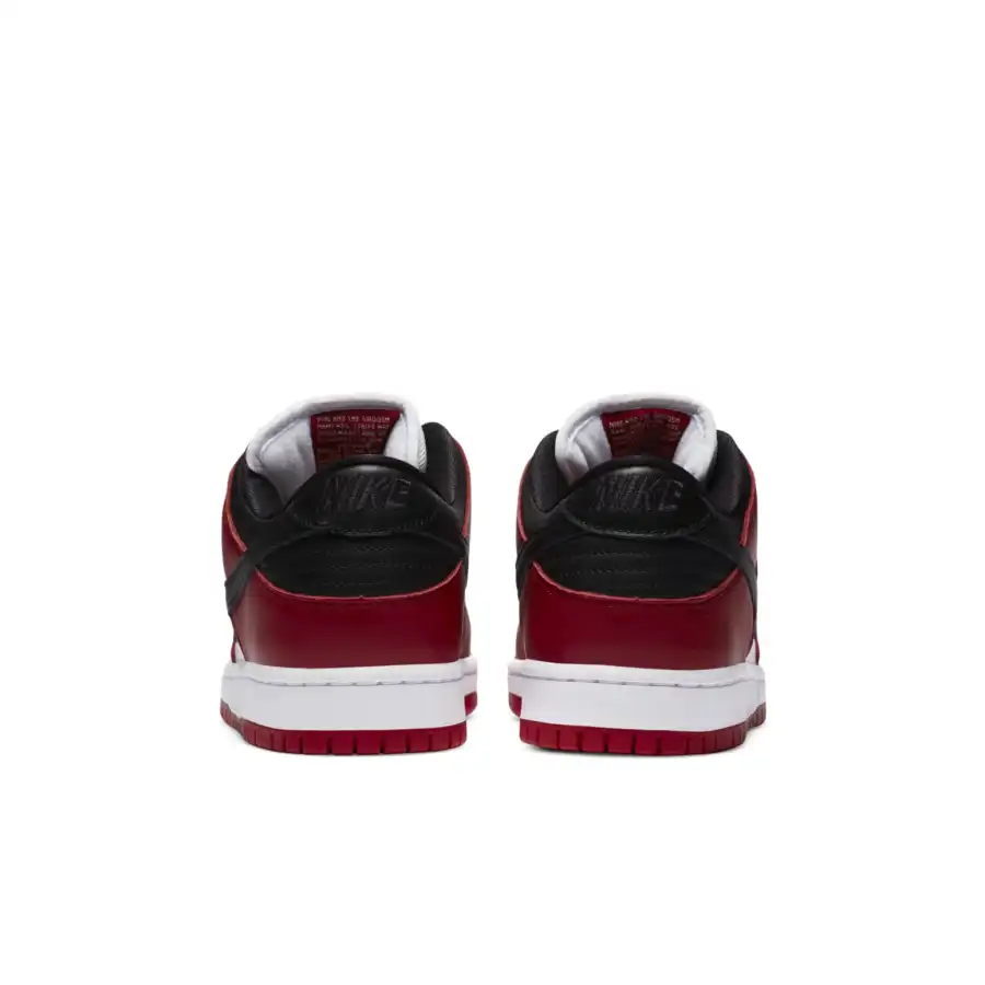 Nike SB Dunk Low ‘J-Pack Chicago’