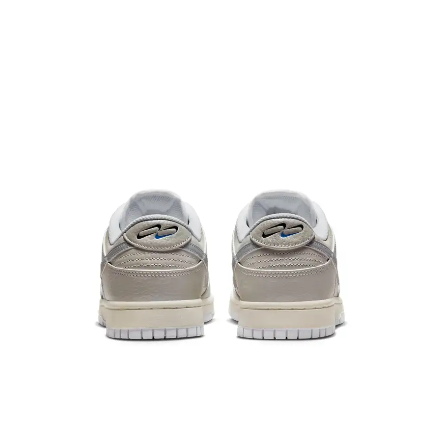 Nike Dunk Low SE ‘Metallic Silver’