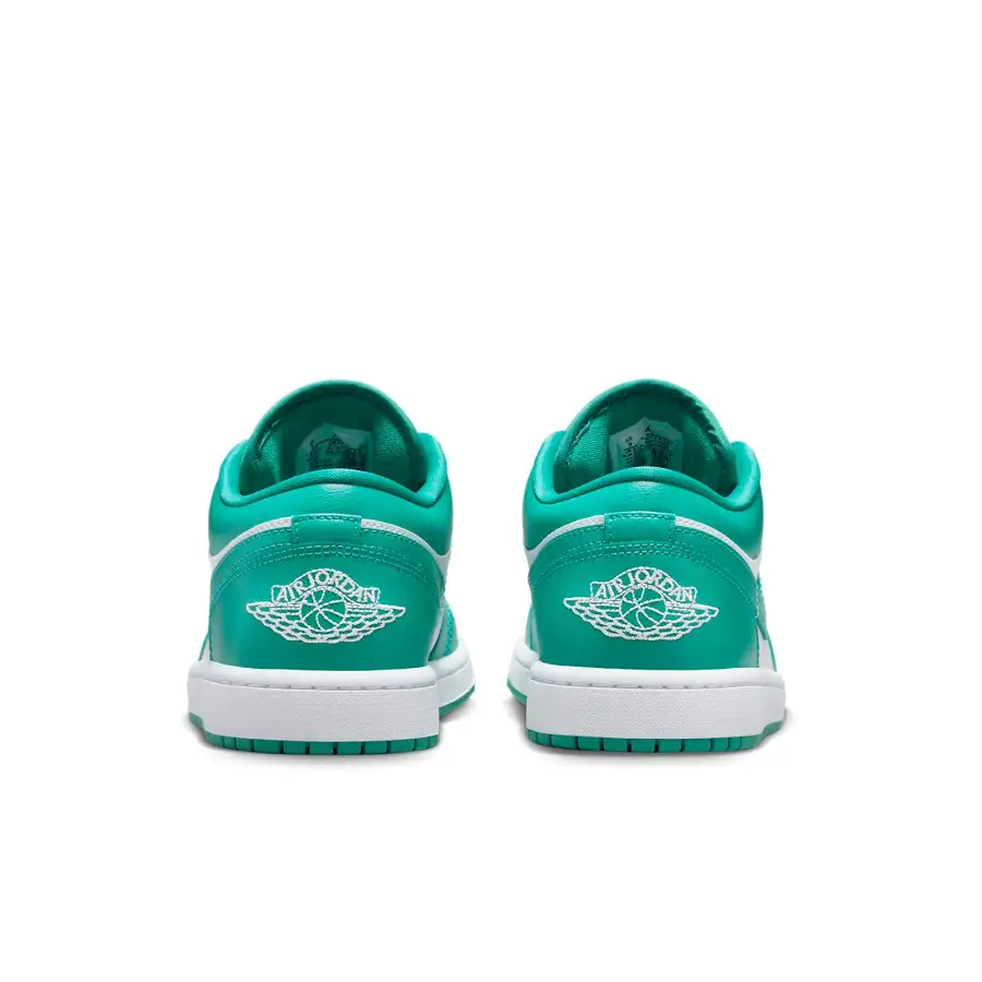 Air Jordan 1 Low ‘New Emerald’