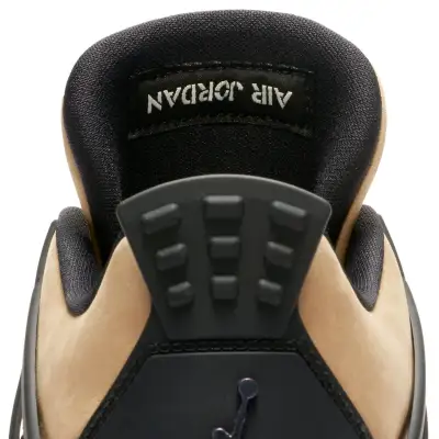 Air Jordan 4 Retro ‘Mushroom’