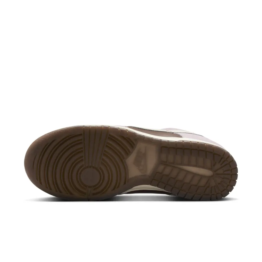 Nike Dunk Low ‘Neapolitan’