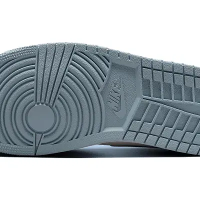 Air Jordan 1 Mid ‘Two-Tone Blue’