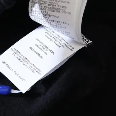 OFF-WHITE Black and White Short